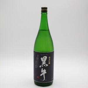 黒牛　純米吟醸　(1,800ml)　冷蔵管理　在庫切れ