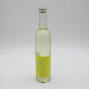 『そっくりさん』 (数量限定)(試験醸造シリーズ)生酒 (500ml) 冷蔵管理 ~花巴の『酸』を深堀する新境地!まるでレモネードな一本が登場~ 暑くじめじめする季節に夏酒としてもぴったりです。