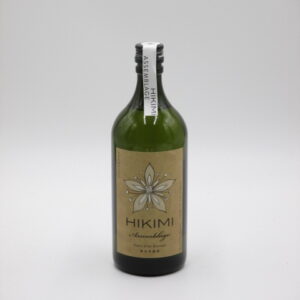 クロモジ焼酎 HIKIMI ASSEMBLAGE アッサンブラージュ(720ml)クロモジに加え新たに松を加えてよりキリッとした味わいのボタニカル麦焼酎です。